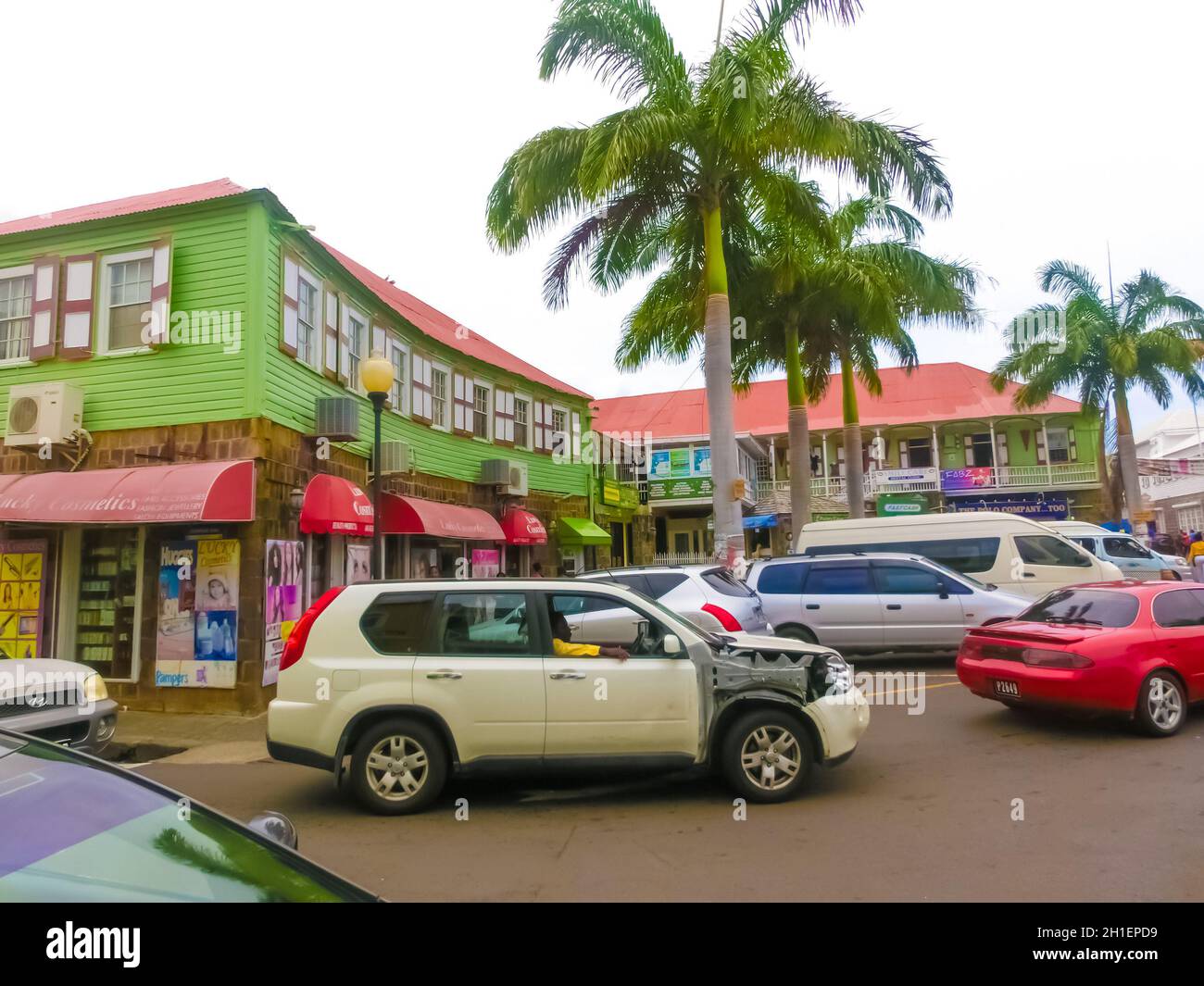 Saint-Kitts, Fédération de Saint-Kitts-et-Nevis - 13 mai 2016 : les gens vont au port de croisière.Basseterre, Saint-Kitts-et-Nevis, le 13 mai 2016 Banque D'Images