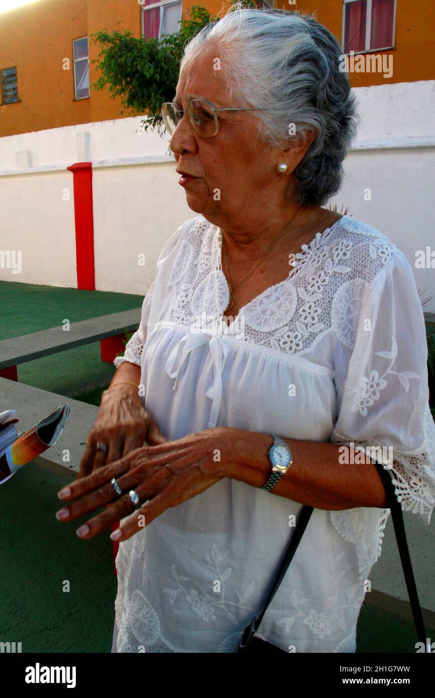 salvador, bahia / brésil - 11 novembre 2013: Mabel Veloso, poète, est vu dans la ville de Salvador. *** Légende locale *** , Banque D'Images
