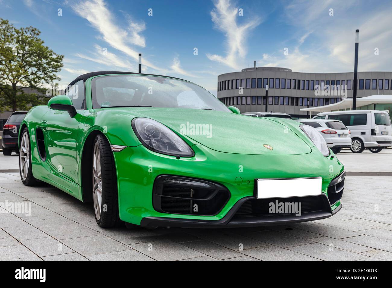 Wetzlar, Allemagne 2020 06 11: Belle voiture Porsche. Porsche AG est un constructeur automobile allemand fondé par Ferdinand Porsche . Banque D'Images