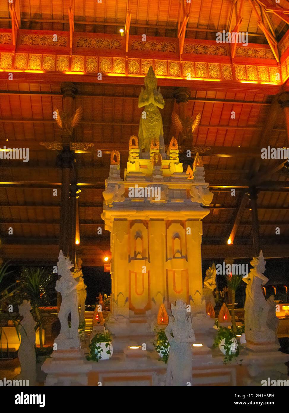 Bali, Indonésie - 09 avril 2012 : le hall d'entrée du complexe Ayodya Bali à Nusa Dua, Bali, Indonésie Banque D'Images