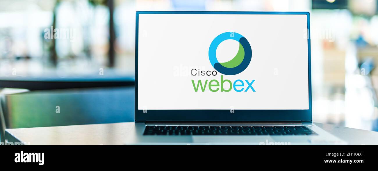 POZNAN, POL - SEP 23, 2020: Ordinateur portable affichant le logo de Cisco Webex, une société américaine qui développe et vend des conférences web et des vidéoconf Banque D'Images