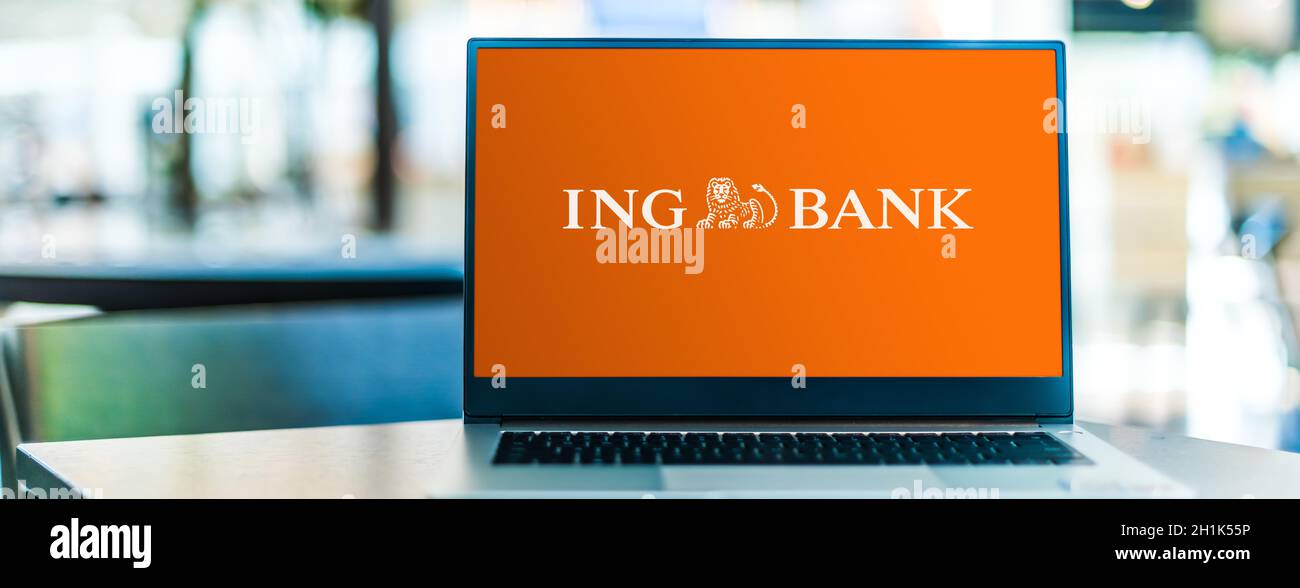 POZNAN, POL - SEP 23, 2020: Ordinateur portable affichant le logo du Groupe ING, une multinationale néerlandaise de services bancaires et financiers headqua Banque D'Images