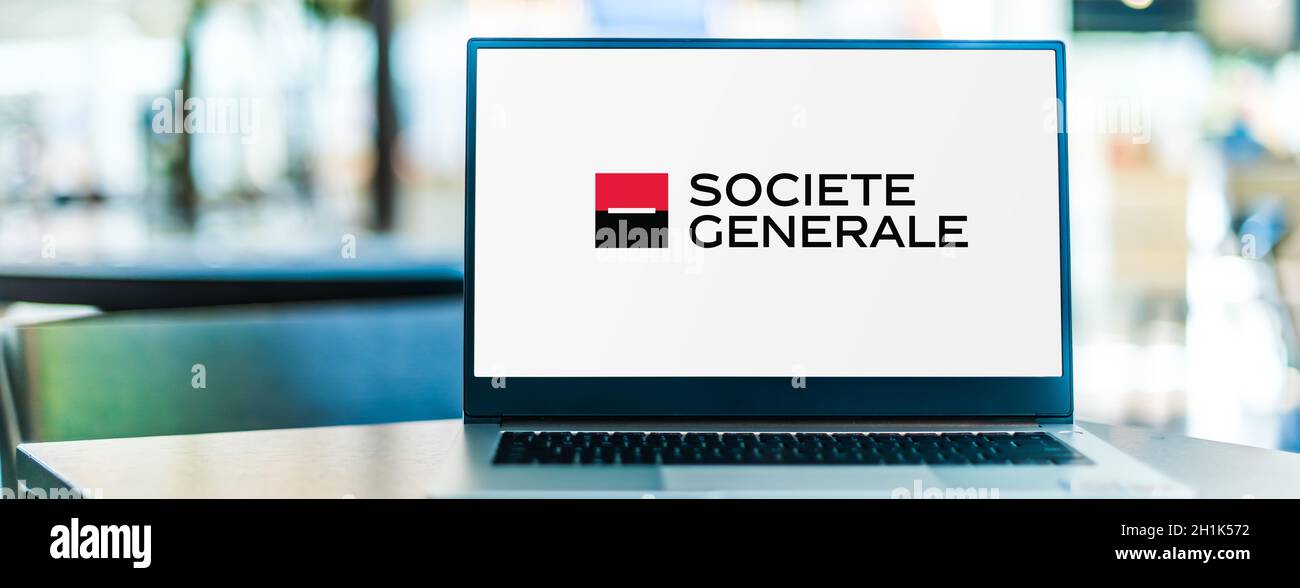 POZNAN, POL - SEP 23, 2020 : ordinateur portable affichant le logo de la Société générale, surnommé « SocGen », une banque d'investissement multinationale et un fournisseur financier Banque D'Images