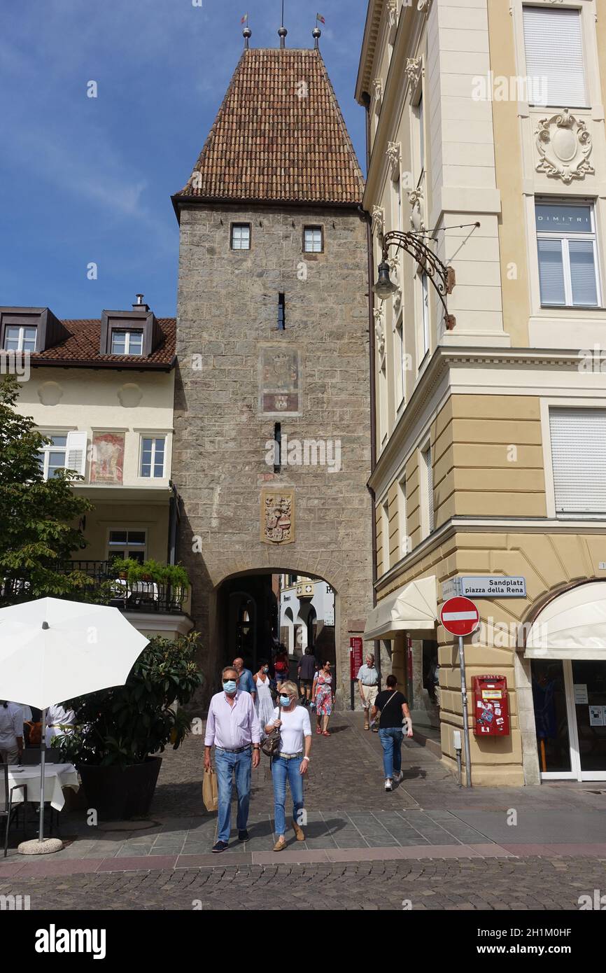 Boznertor, historisches Stadttor aus dem 15. Jahrhundert, Meran, Südtirol, Italie Banque D'Images