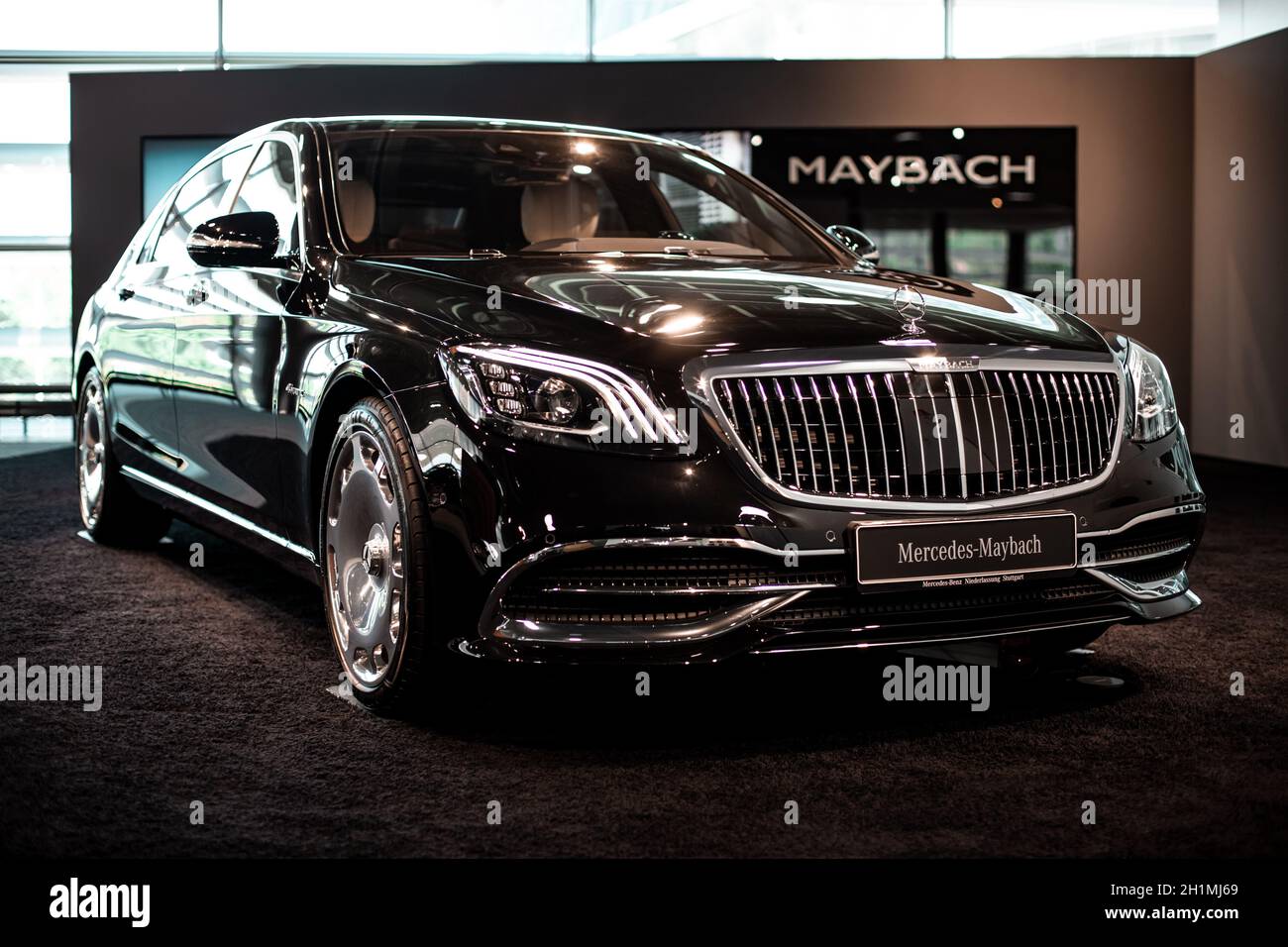 Stuttgart, Allemagne - 8 août 2020 : voiture de luxe mercedes benz