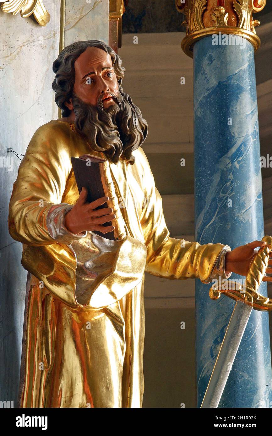 Saint Paul, statue sur le haut autel de l'église paroissiale Saint George à Plesivica, Croatie Banque D'Images