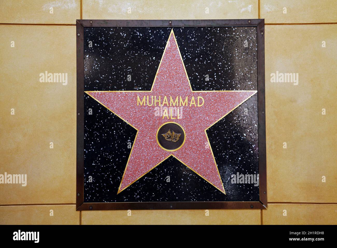 Muhammad Ali sur le mur à côté de Hollywood Walk of Fame, Hollywood Boulevard, Hollywood, Los Angeles, Californie,ÉTATS-UNIS. Banque D'Images