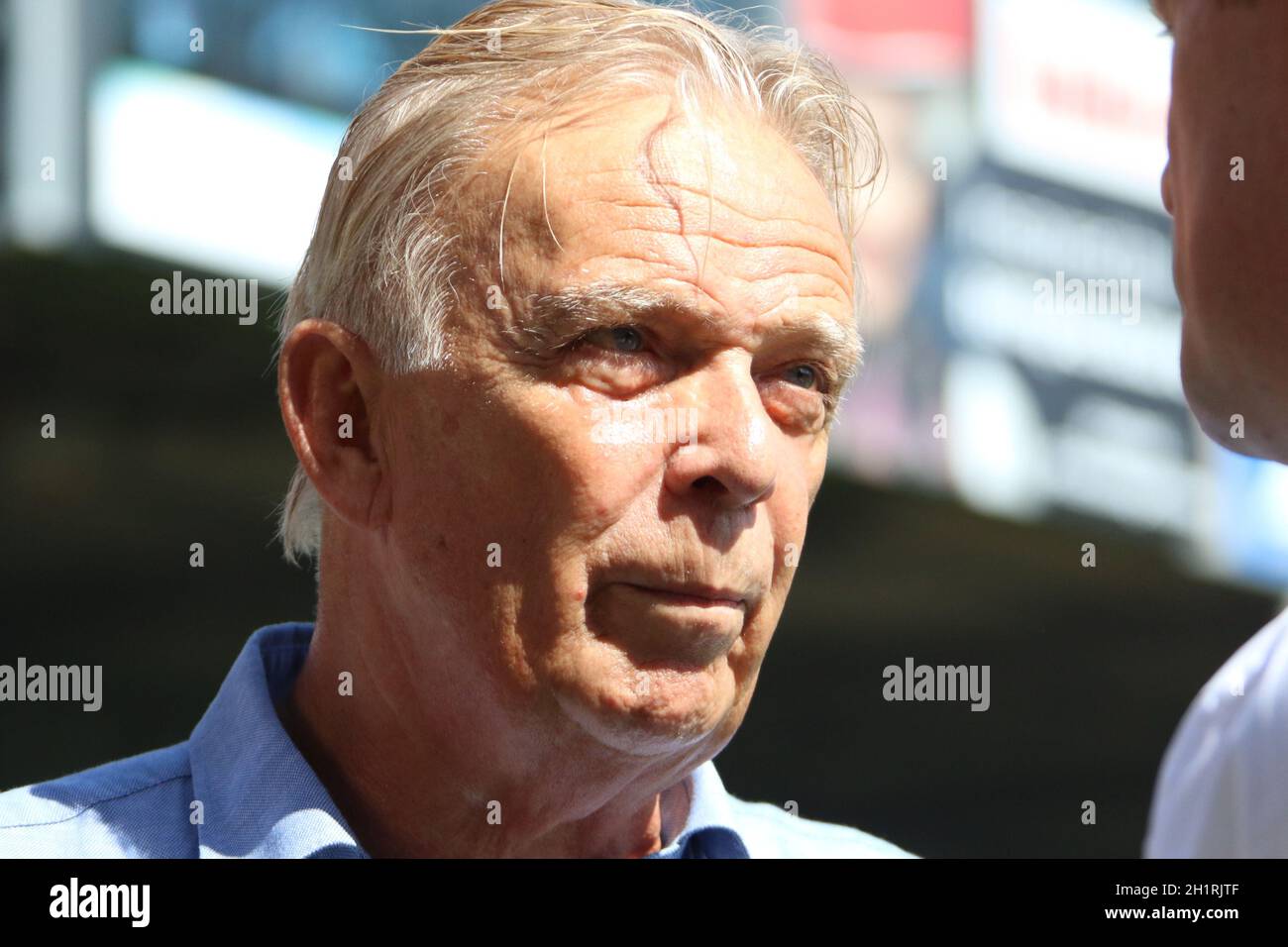 Volker Finke, ex-Trainer Freiburg und Köln, 1.BL: 19-20: 3.Sptg.SC Freiburg contre 1.LES RÈGLEMENTS DU FC KÖLN DFL INTERDISENT TOUTE UTILISATION DE PHOTOGRAPHIES EN TANT QUE GI Banque D'Images