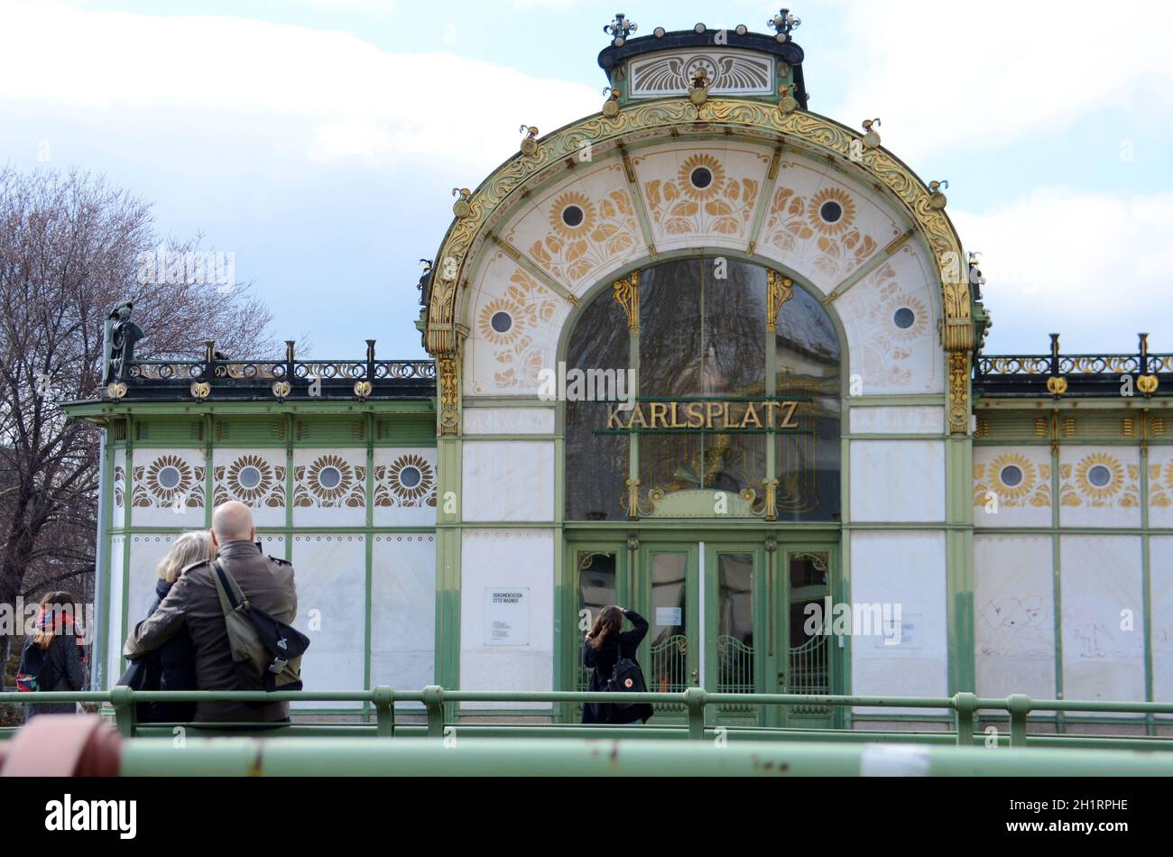 Stadtbahn-Station Karlsplatz à Wien - Station de tramway Karlsplatz à Vienne Banque D'Images