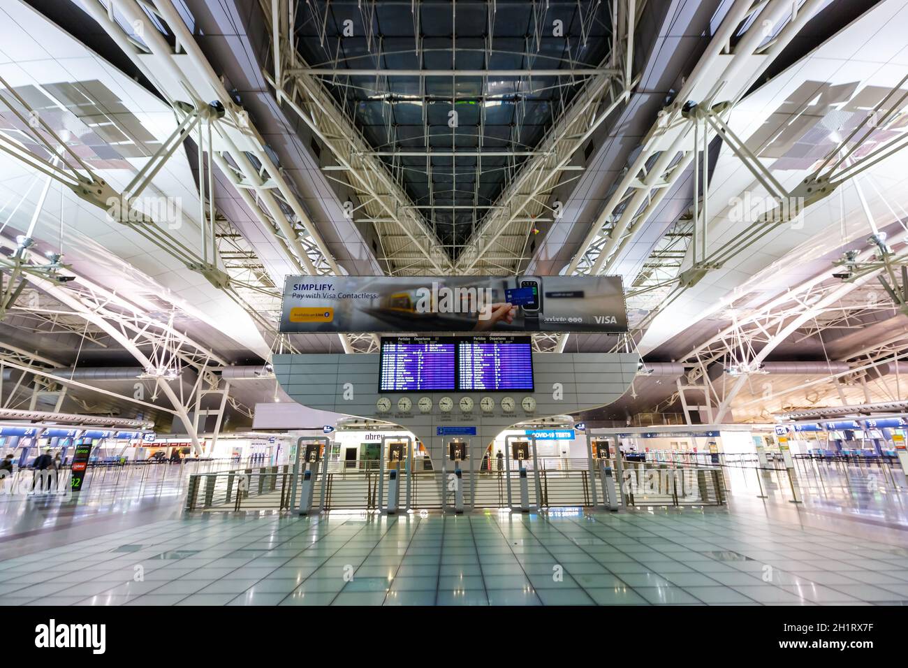 Porto, Portugal - 21 septembre 2021 : terminal de l'aéroport de Porto (OPO) au Portugal. Banque D'Images