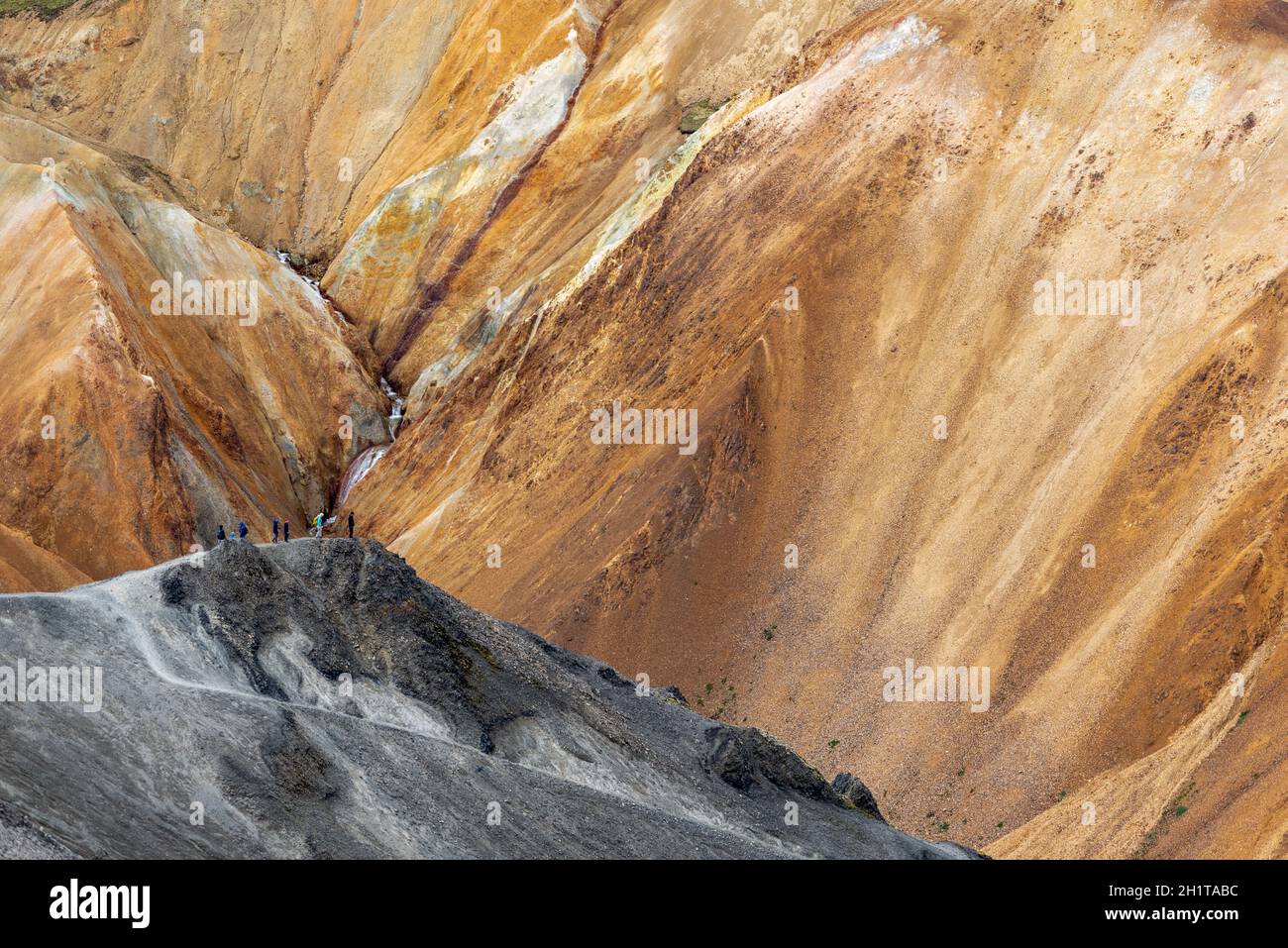 Montagnes volcaniques de Landmannalaugar dans la réserve naturelle de Fjallabak. L'Islande Banque D'Images