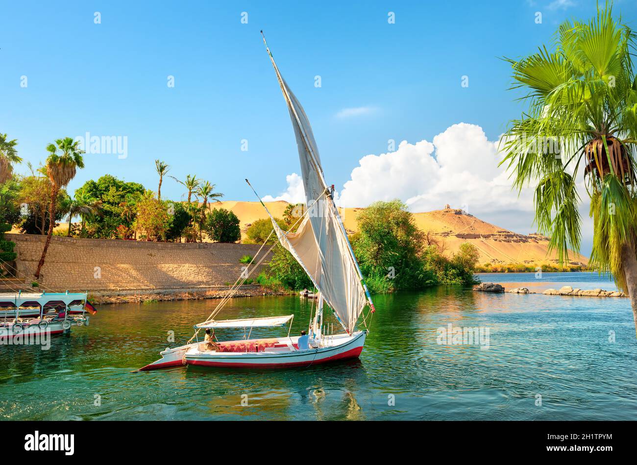 Tourisme sur les voiliers sur le Nil à Assouan Banque D'Images