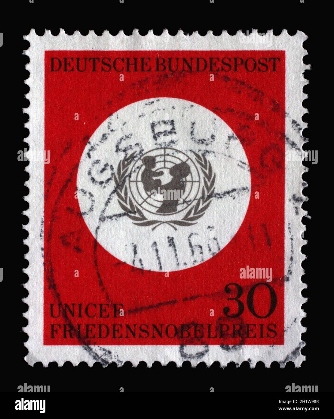 Timbre imprimé en Allemagne montrant l'emblème de l'UNICEF, décernant le prix Nobel de la paix 1965 à l'UNICEF, vers 1966 Banque D'Images