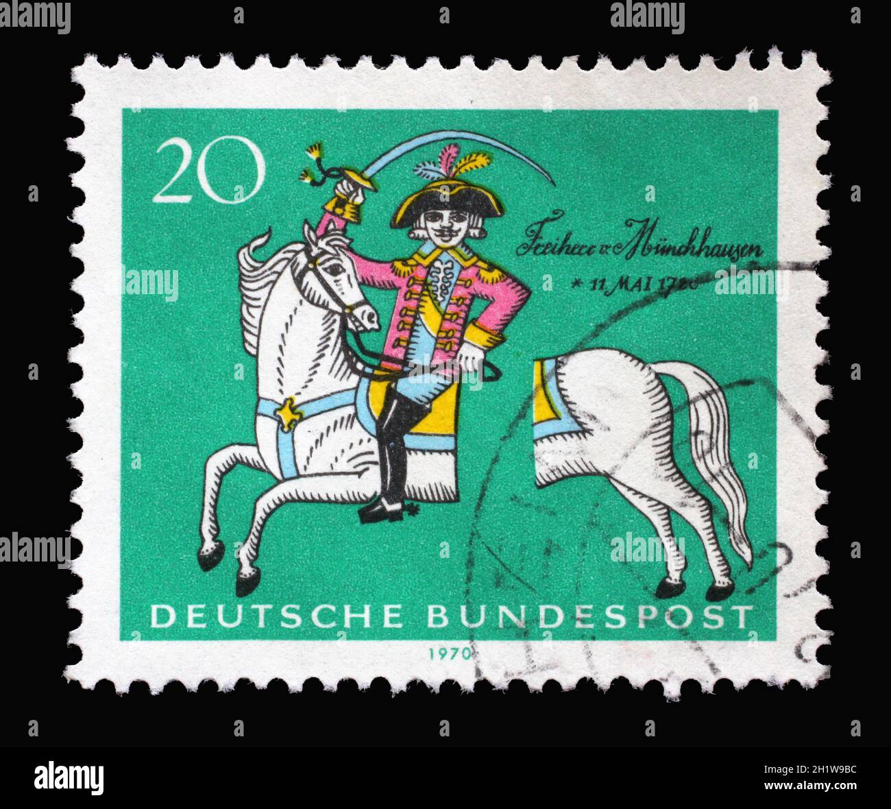 Timbre imprimé en Allemagne montrant le cheval coupé - Karl Friedrich Hieronymus Freiherr von Munchhausen (1720-1797), baron de mensonges, 250e naissance Annive Banque D'Images