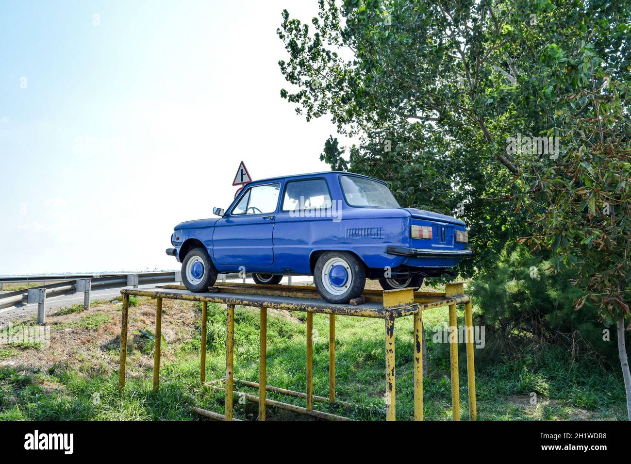 Poltavskaya village, Russie - le 28 juillet 2015 : 1969 Moskvitch 412 voiture ancienne. Voiture d'époque restauré. L'héritage de l'ère soviétique. Banque D'Images