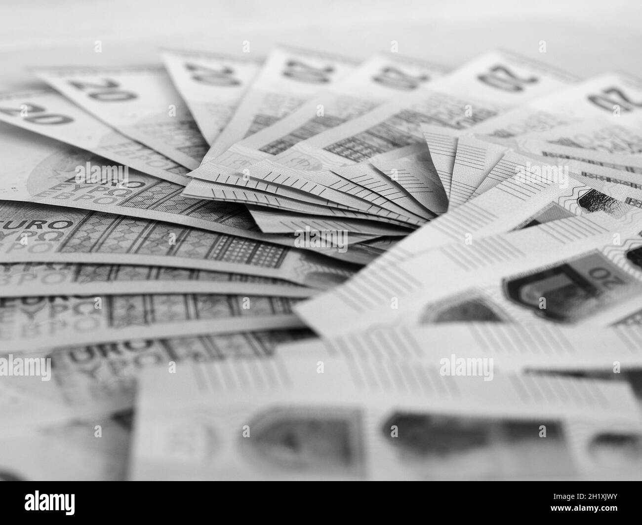 Billets et pièces en euros (EUR), monnaie de l'Union européenne en noir et blanc Banque D'Images