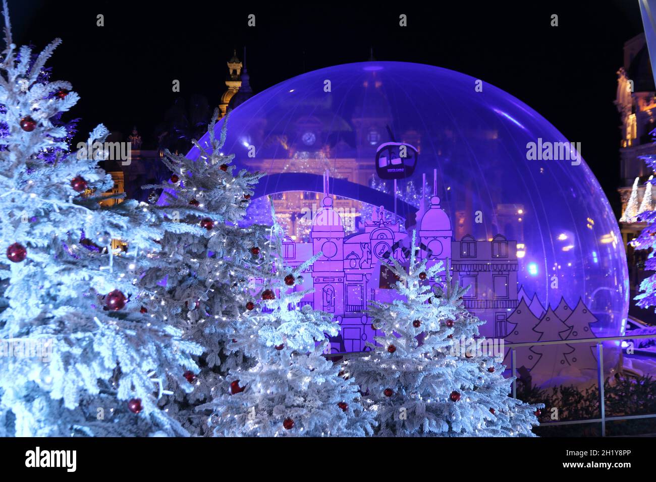 PRINCIPAUTÉ DE MONACO.PLACE DU CASINO.LUMIÈRES DE NOËL Banque D'Images