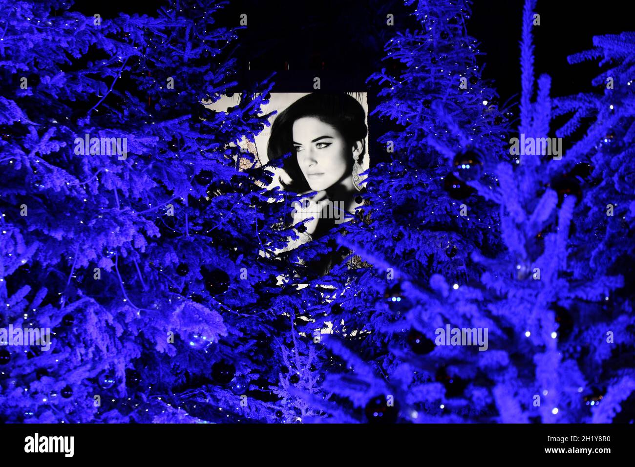 PRINCIPAUTÉ DE MONACO.PLACE DU CASINO.LUMIÈRES DE NOËL Banque D'Images