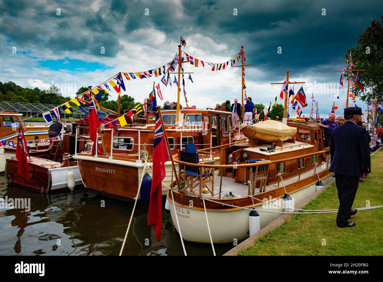 Les Little Ships de Dunkirk au festival des bateaux traditionnels de la Tamise à Henley upon Thames England. Banque D'Images