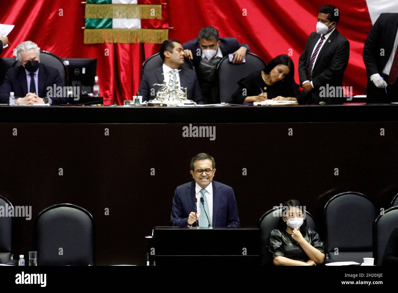 Non exclusif : le président de la Chambre des députés mexicaine, Sergio Gutierrez, et le président du Tribunal électoral de la magistrature de la Banque D'Images