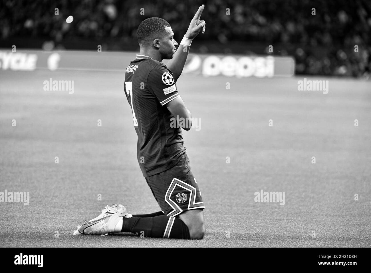 Paris, France.19 octobre 2021.Kylian Mbappe - PSG vs RB Leipzig - Ligue 1 Uber Eats au Parc des Princes, Paris, France, le 15 octobre 2021.15/10/2021-Paris, FRANCE.(Photo de Lionel Urman/Sipa USA) crédit: SIPA USA/Alay Live News Banque D'Images