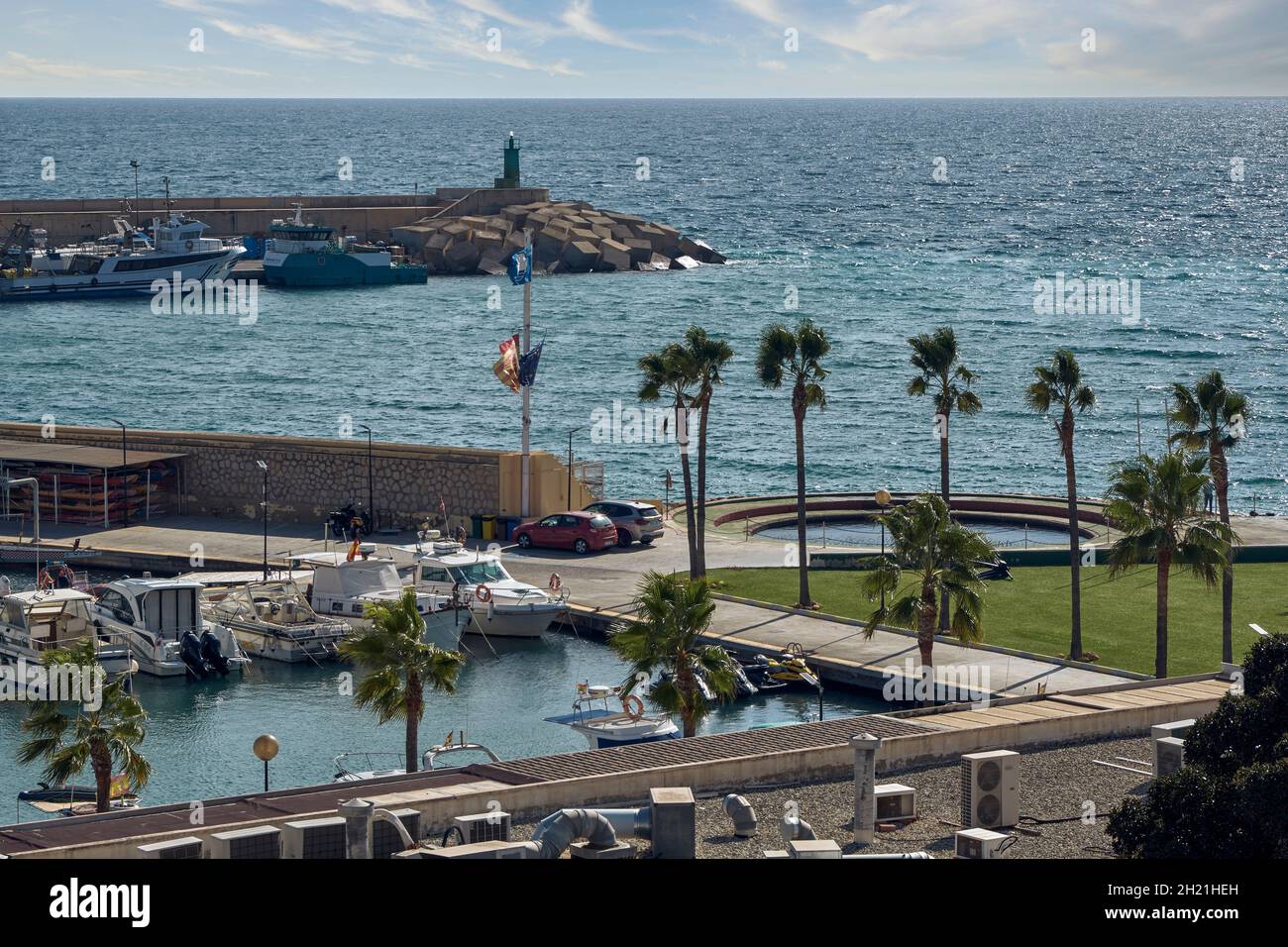 espagne,villajoyosa,yachts,port,alicante,promenade,sports,costa blanca,ville,brise-lames,bateau,ville,côte,extérieur,joiosa,la vila joiosa,mer méditerranée, Banque D'Images