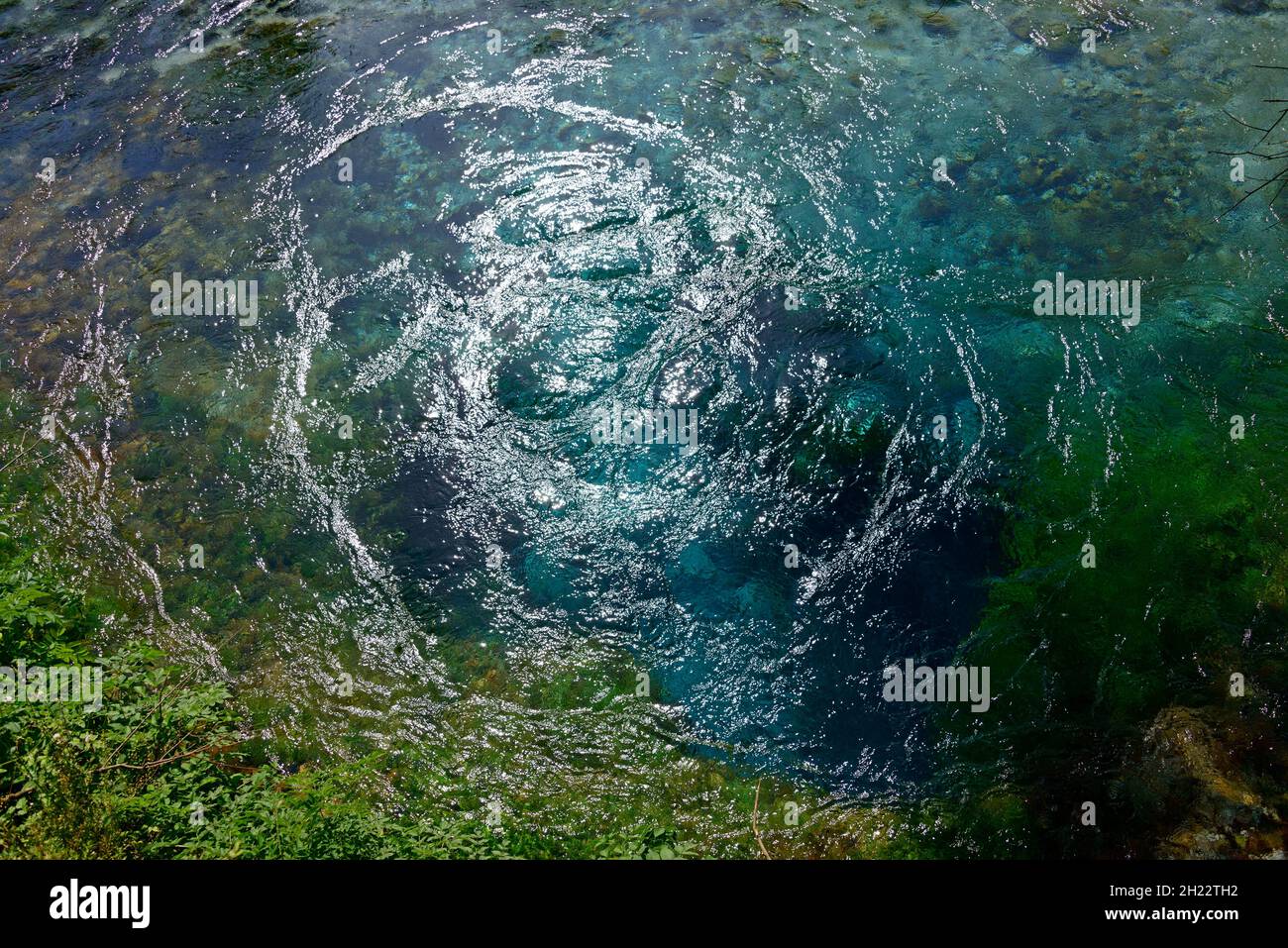 Blue Eye, Karst Spring, Syri i Kalter, Bistrica River, près de Saranda,Œil bleu, Albanie Banque D'Images