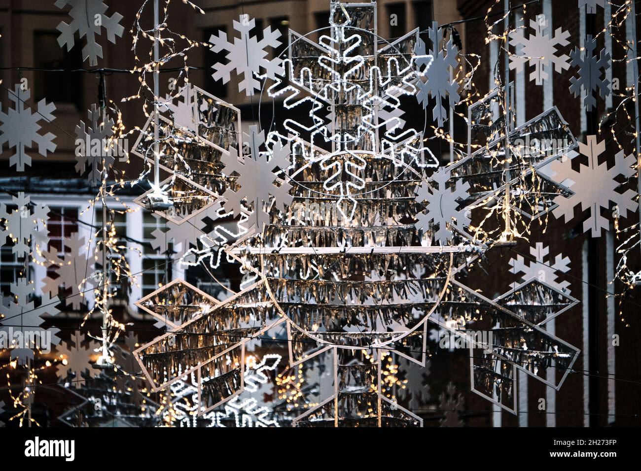 Décorations de Noël sept cadrans Covent Garden, Londres Banque D'Images