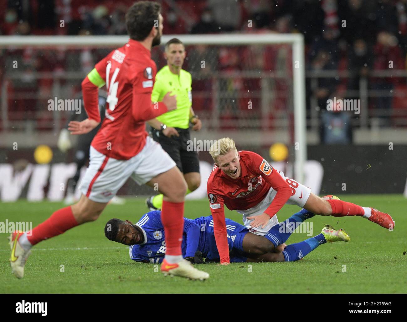 MOSCOW, RUSSIA, OCTOBER 20, 2021. The 2021/22 UEFA Europa League. Football  match between Spartak (Moscow) vs Leicester City (Leicester, England) at  Otkritie Arena in Moscow. Leicester von 3:4.Photo by Stupnikov Alexander/FC  Spartak