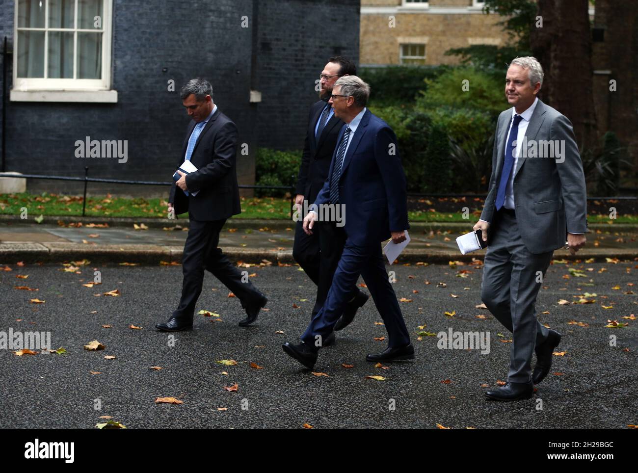 Londres, Angleterre, Royaume-Uni.20 octobre 2021.BILL GATES est vu à Downing Street avant de voir le chancelier de l'Échiquier britannique Rishi Sunak à.Numéro 11.(Image de crédit : © Tayfun Salci/ZUMA Press Wire) Banque D'Images