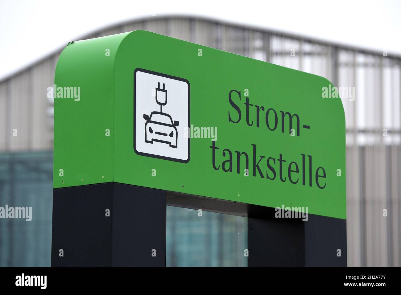Strom-Tankstelle à Vienne, Österreich, Europa - Station de charge électrique à Vienne, Autriche, Europe Banque D'Images