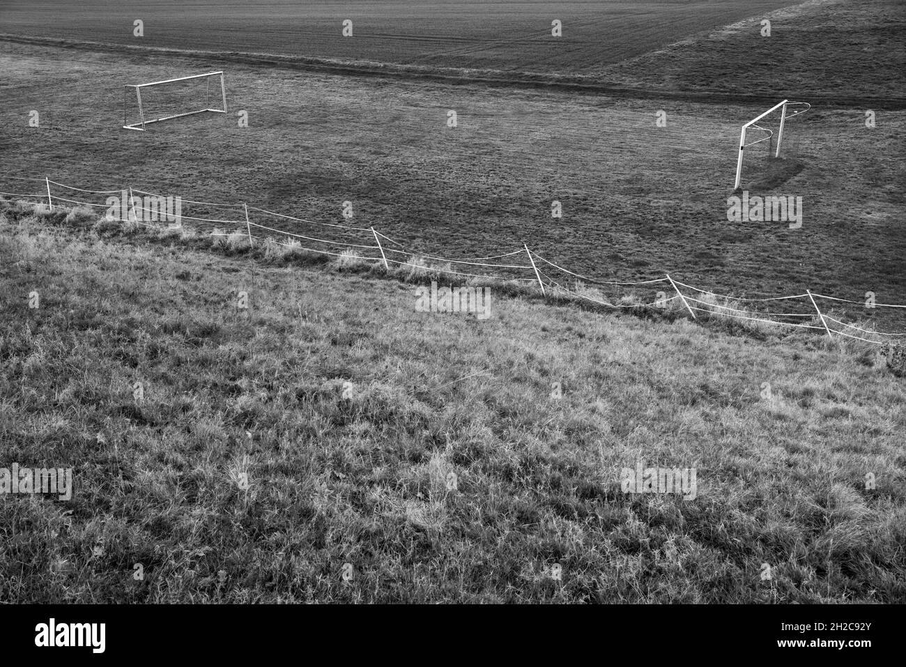 Terrain de football rural, Wesertal, Gewissenruh, Weser Uplands, Weserbergland,Hesse, Allemagne Banque D'Images