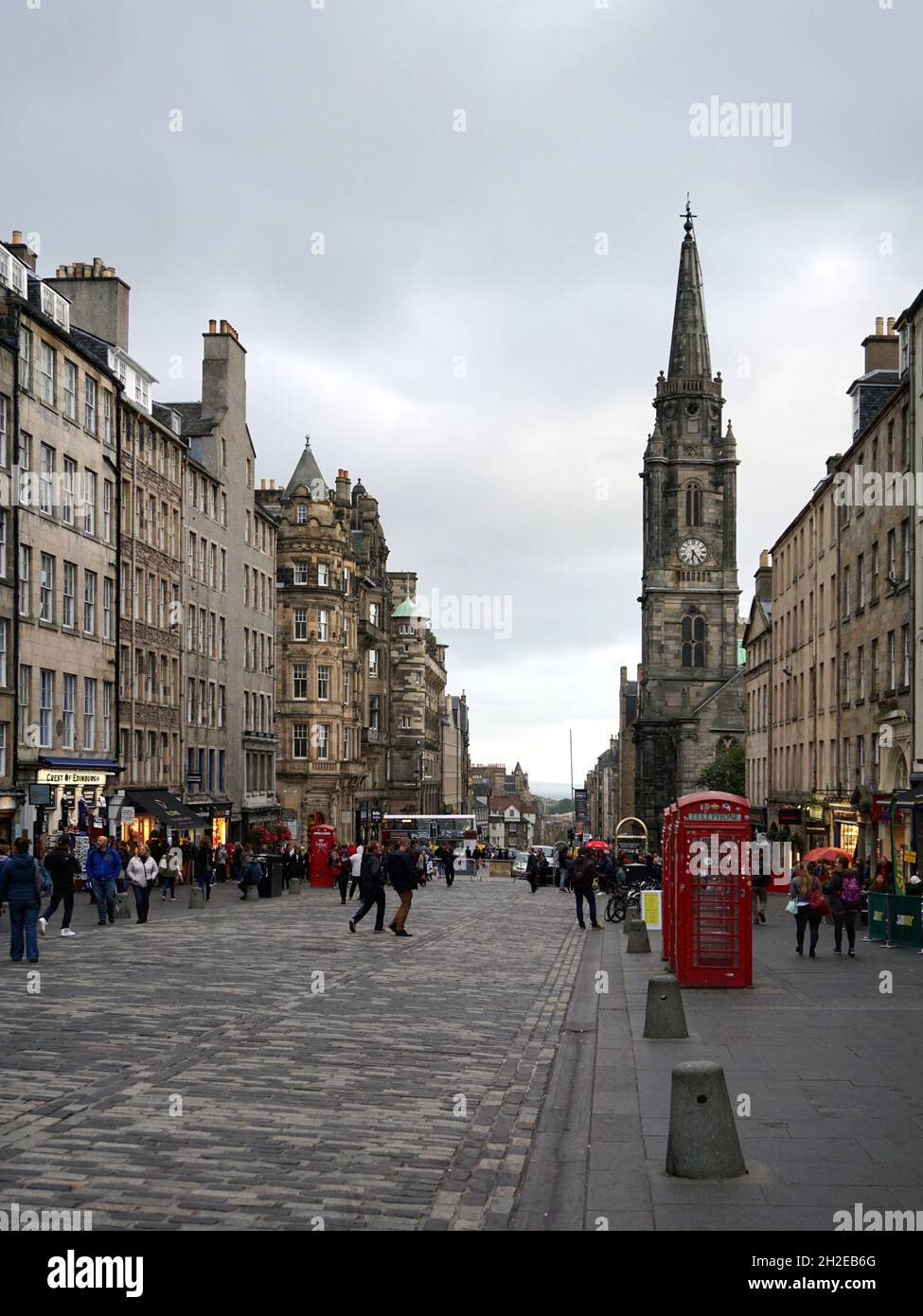 Le Royal Mile, l'une des rues les plus populaires d'Édimbourg.Septembre 2018, Édimbourg, Écosse Banque D'Images