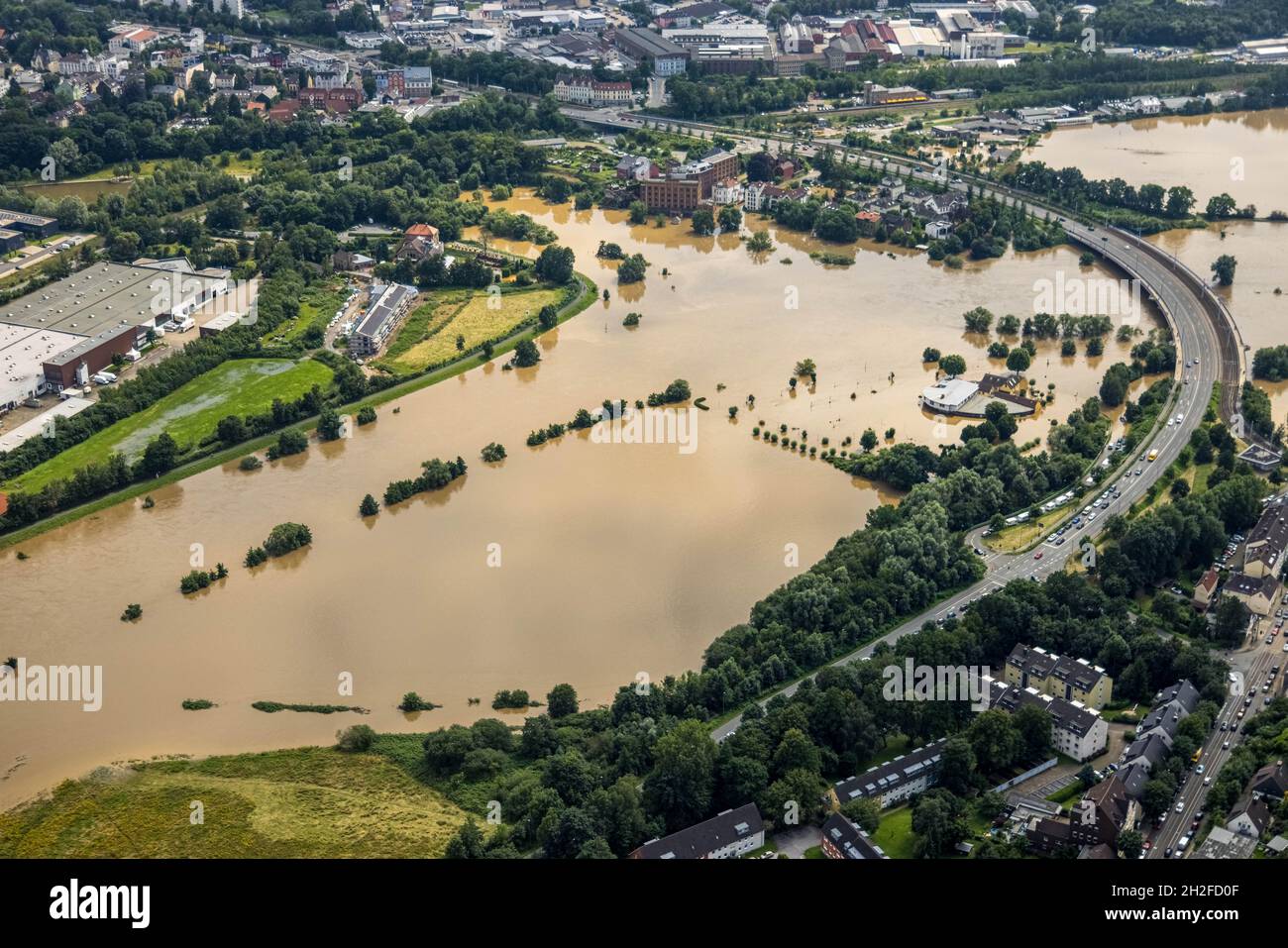 Vue aérienne, inondation de la Ruhr, inondation, Camping Ruhrbrücke à Hattingen, Baak, Hattingen, Ruhrgebiet, Rhénanie-du-Nord-Westphalie,Allemagne, Luftbild, Ruhrhochwas Banque D'Images