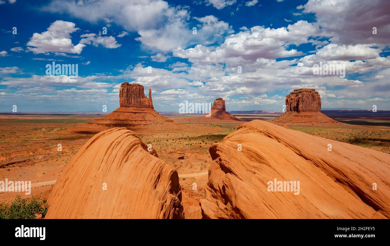 Monument Valley, Arizona, USA. Banque D'Images