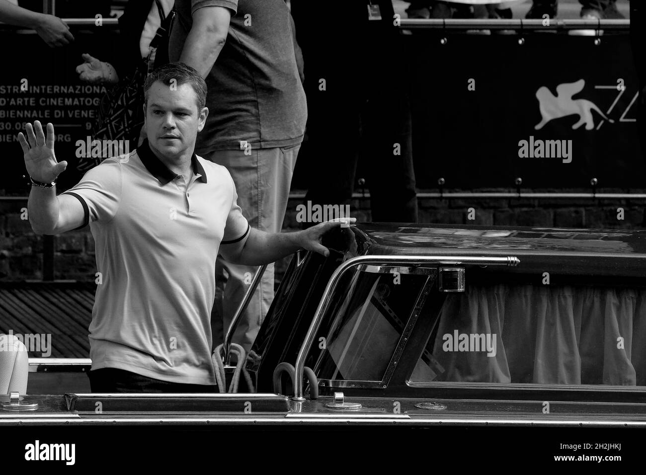 L'acteur Matt Damon arrive à la conférence de presse du film "Downsizing" au 74e Festival du film de Venise, en Italie, le 30 août 2017.(MVS) Banque D'Images