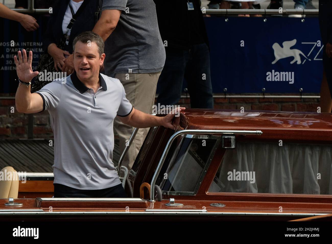 L'acteur Matt Damon arrive à la conférence de presse du film "Downsizing" au 74e Festival du film de Venise, en Italie, le 30 août 2017.(MVS) Banque D'Images