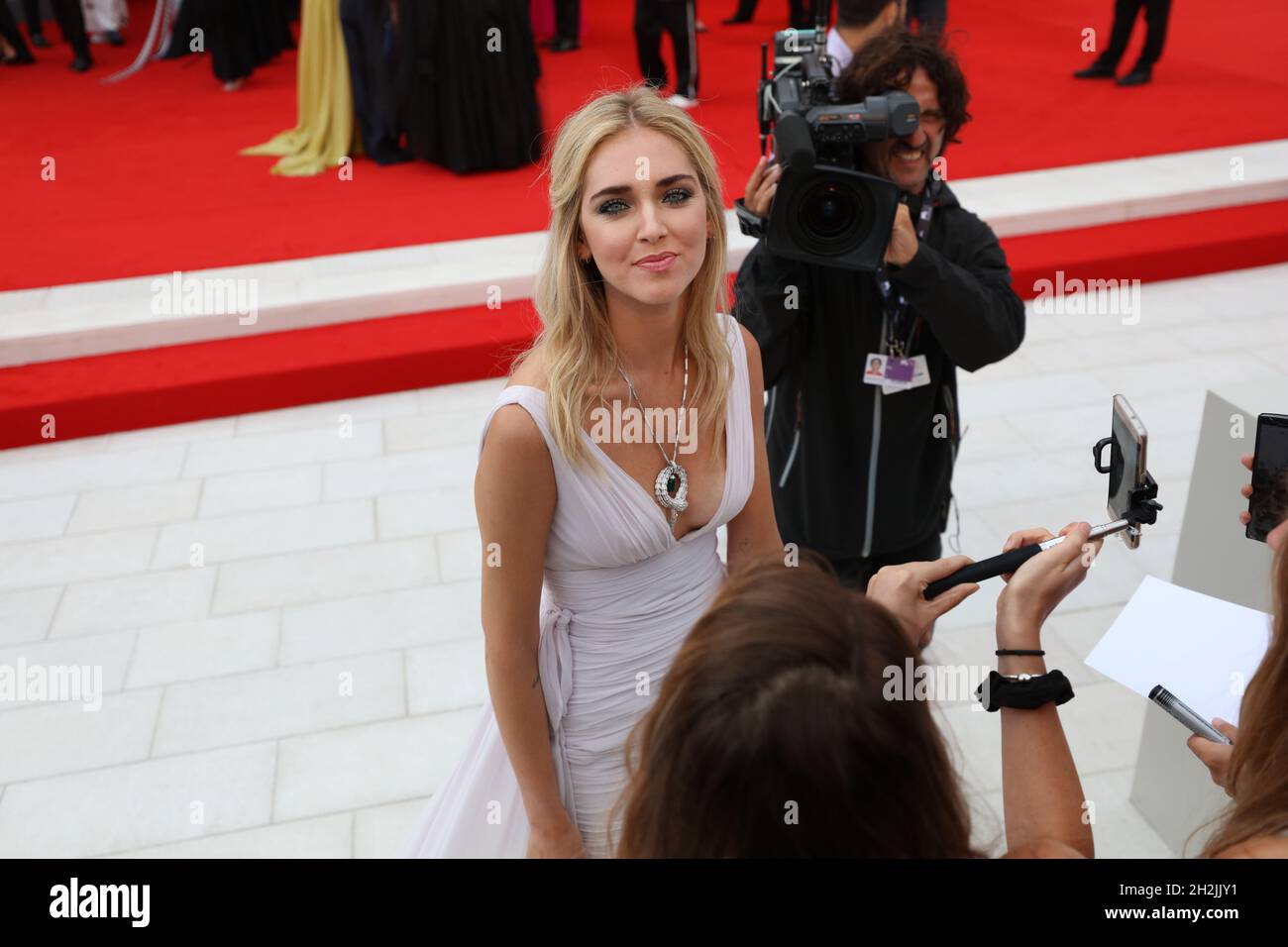 Chiara Ferragni arrive au 74e Festival du film de Venise à Venise, Italie le 30 août 2017.(MVS) Banque D'Images
