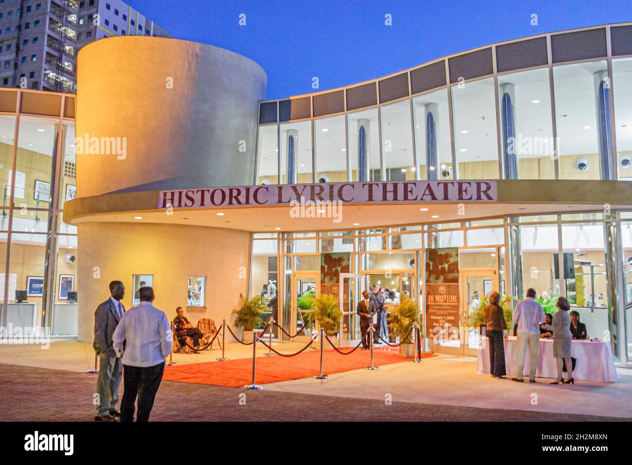 Miami Florida, réception au théâtre historique de l'Overtown Lyric Theatre, hall d'histoire des Noirs local Banque D'Images Miami Florida, réception au théâtre historique de l'Overtown Lyric Theatre, hall d'histoire des Noirs local Banque D'Images