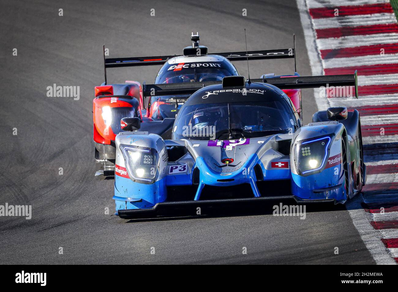 19 Maulini Nicolas (che), Bell Matthew (gbr), Kruetten Niklas (deu), Cool Racing, Ligier JS P320 - Nissan, action pendant les 2021 4 heures de Portimao, 5e tour de la série européenne le Mans 2021, du 21 au 24 octobre 2021 sur le circuit international de l'Algarve, à Portimao, Portugal - photo :Paulo Maria/DPPI/LiveMedia Banque D'Images 19 Maulini Nicolas (che), Bell Matthew (gbr), Kruetten Niklas (deu), Cool Racing, Ligier JS P320 - Nissan, action pendant les 2021 4 heures de Portimao, 5e tour de la série européenne le Mans 2021, du 21 au 24 octobre 2021 sur le circuit international de l'Algarve, à Portimao, Portugal - photo :Paulo Maria/DPPI/LiveMedia Banque D'Images