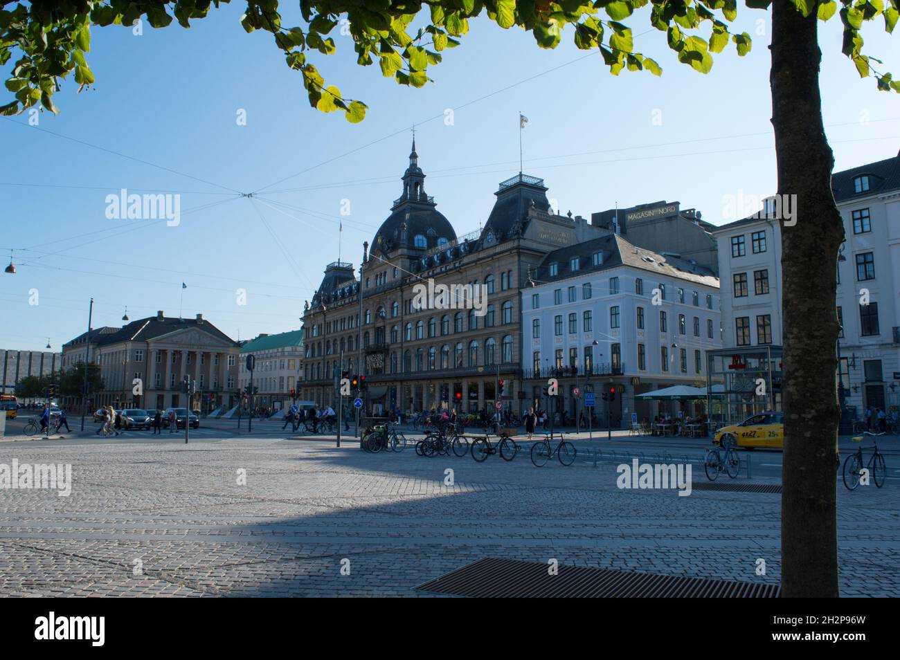 Copenhague, Danemark - 02 septembre 2021 : Magasin du Nord, célèbre grand magasin à la mode dans un bâtiment historique Banque D'Images