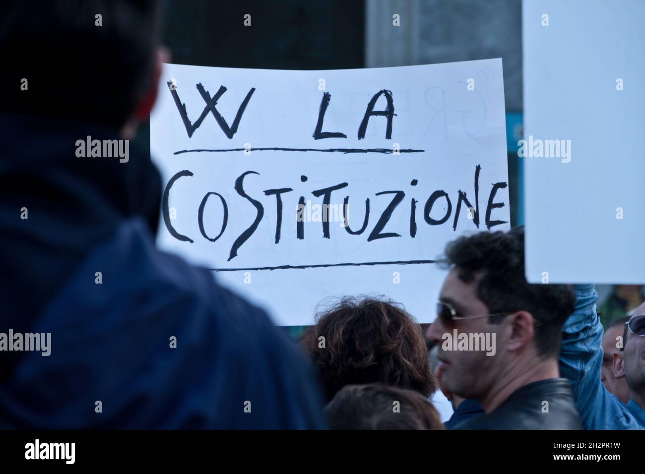 Manifestation pacifique italienne contre le Green Pass à Livourne octobre 2021 Banque D'Images