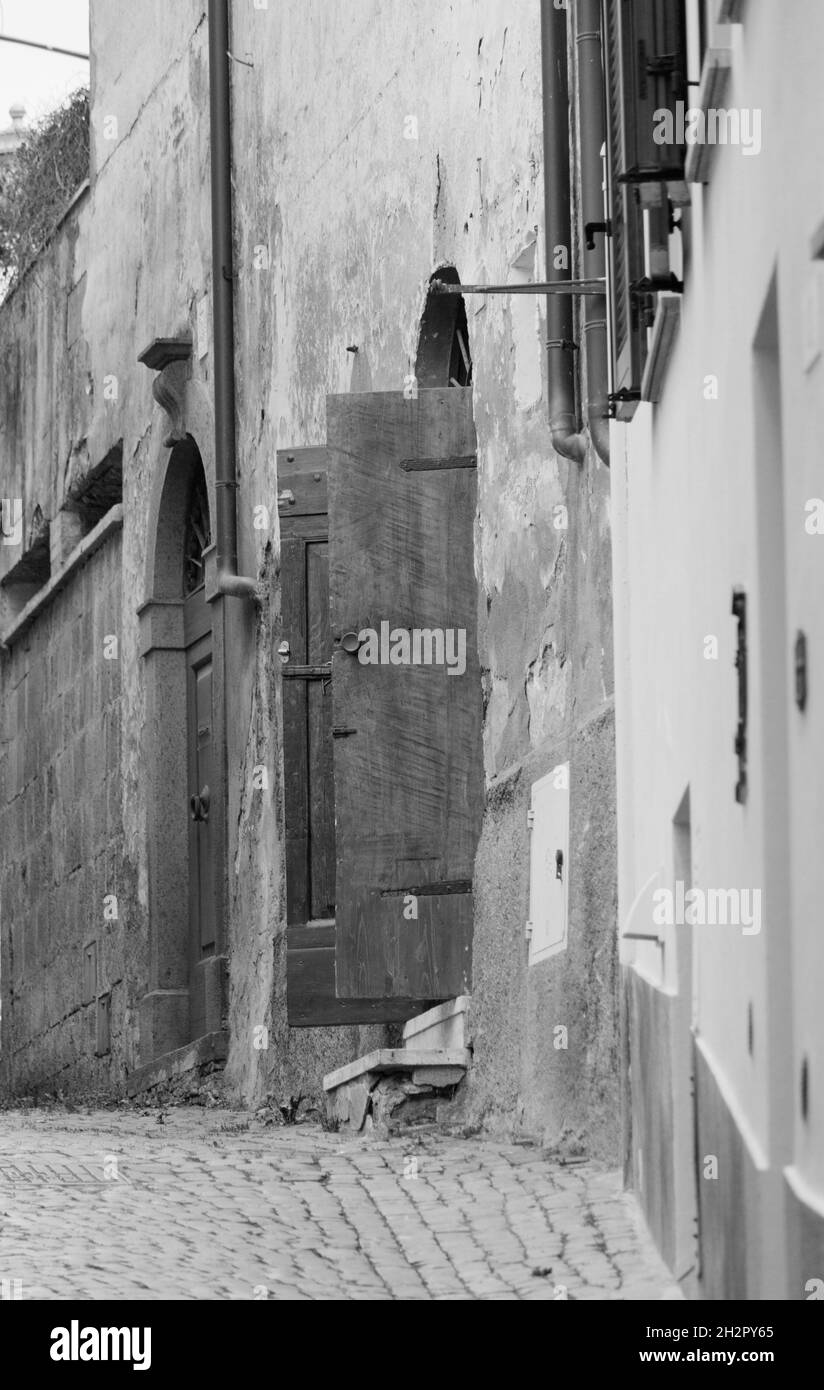 Maisons d'Orvieto en noir et blanc Banque D'Images