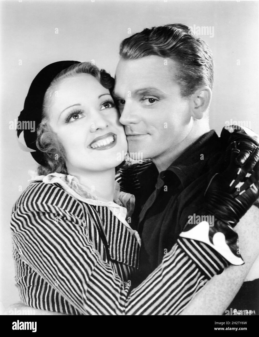 PATRICIA ELLIS et JAMES CAGNEY portrait publicitaire dans LA ST.LOUIS KID 1934 réalisateur RAY ENRIGHT robes Orry-Kelly Warner Bros. Banque D'Images