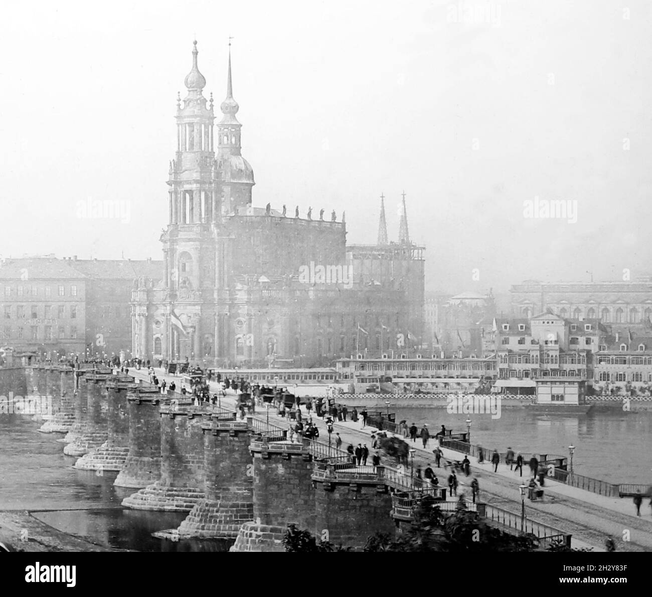 Pont Augustus, Dresde, Allemagne, époque victorienne Banque D'Images