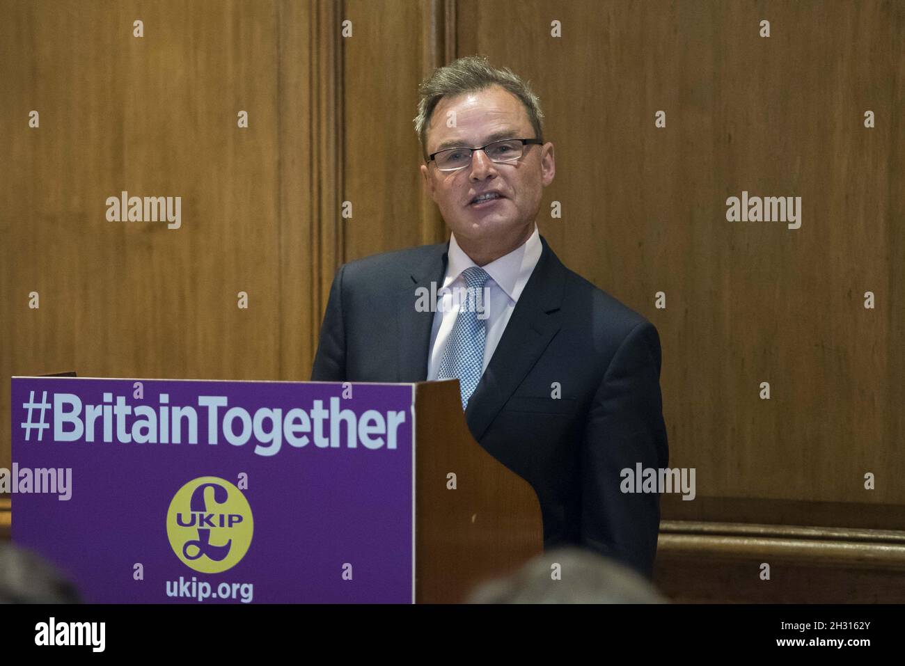 Peter Whittle (responsable adjoint de l'UKIP) s'exprime lors de l'annonce de la politique de l'UKIP au Marriott County Hall, Westminster, Londres.Date de la photo: Lundi 24 avril 2017.Le crédit photo devrait se lire: DavidJensen/EMPICS Entertainment Banque D'Images