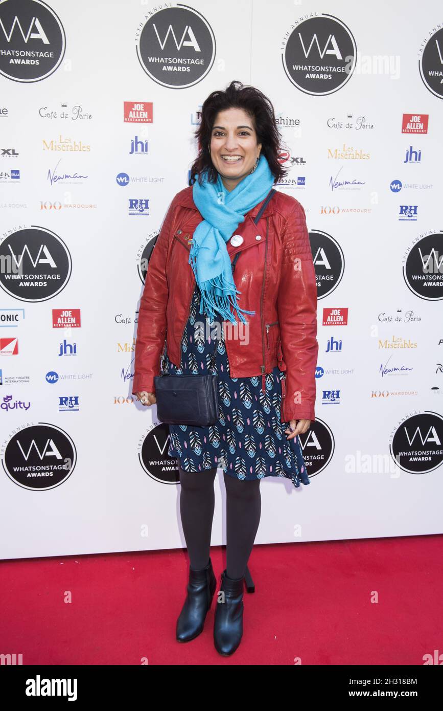 Mina Anwar arrive aux Whats on Stage Awards au Cafe de Paris, Londres.Date de la photo: Vendredi 1er décembre 2017.Le crédit photo devrait se lire: David Jensen/EMPICS Entertainment Banque D'Images