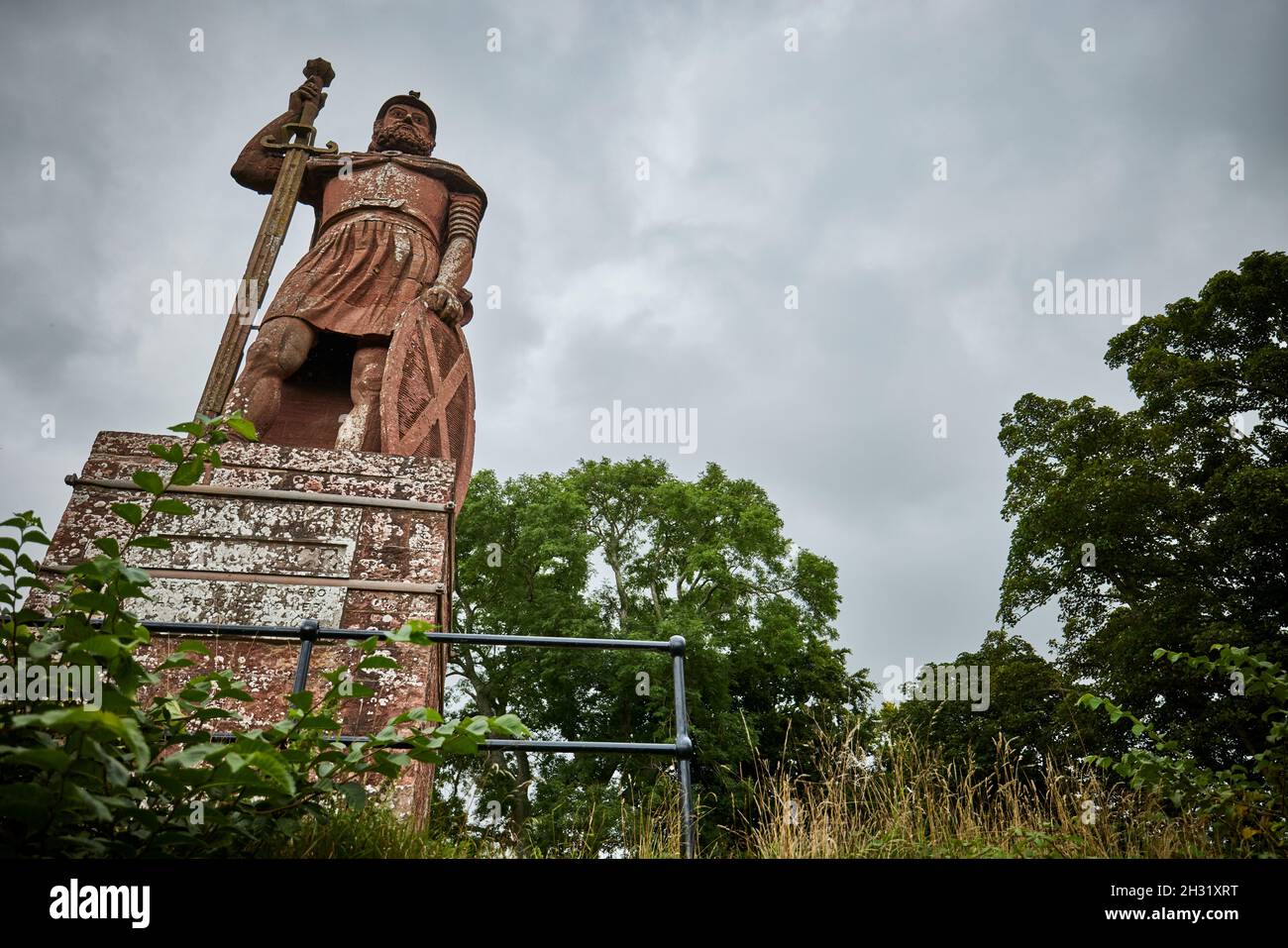 Statue de William Wallace, Bemersyde près de Melrose dans les frontières écossaises faites de grès rouge par John Smith Banque D'Images