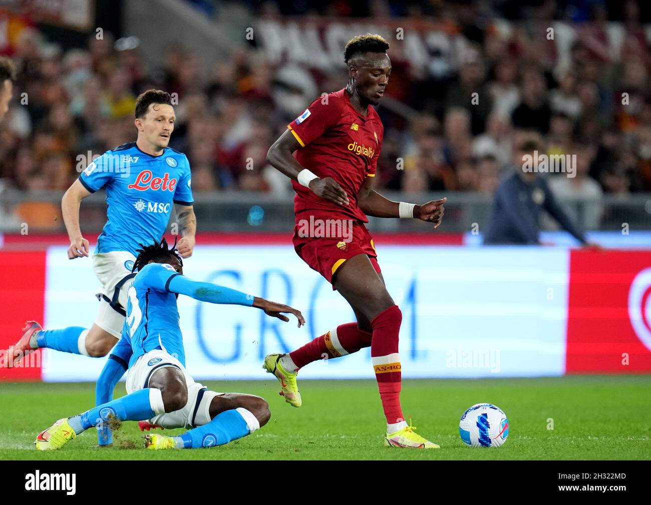 Andre Frank Zambo Anguissa Banque D Image Et Photos Alamy