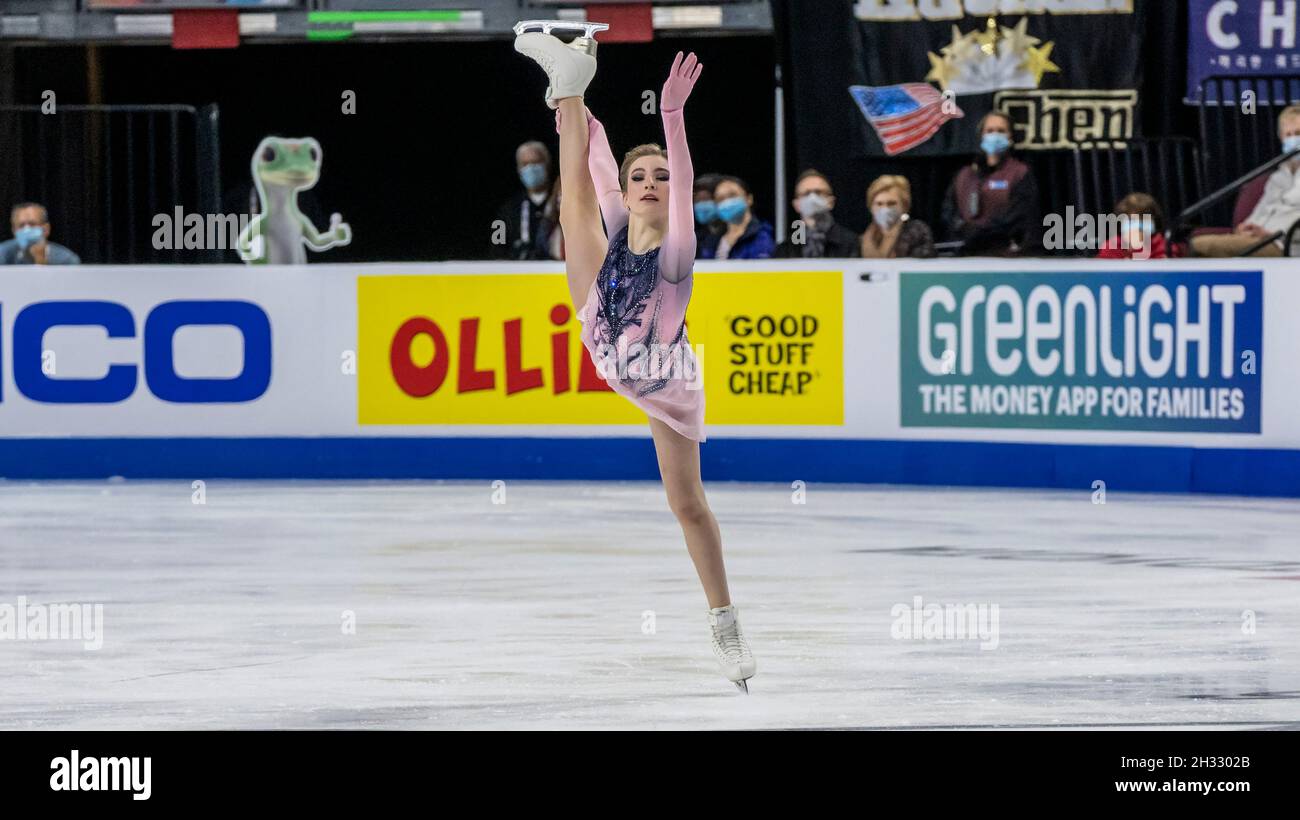 Las Vegas, États-Unis.24 octobre 2021.Daria Usacheva, de Russie, skate son long programme propre et prend la médaille d'argent à l'ISU Guaraned Rate Skate America 2021 à Orleans Arena, Las Vegas, Nevada, le 24 octobre 2021 (photo de Jeff Wong/Sipa USA).Credit: SIPA USA/Alay Live News Banque D'Images